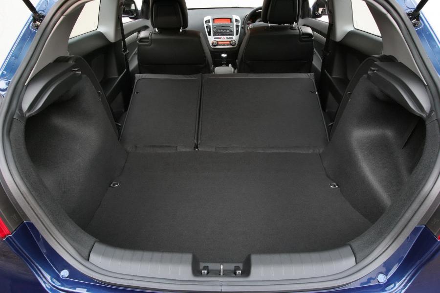  Kia pro_cee&rsquo;d 2008 года  (фото 43 из 182)
